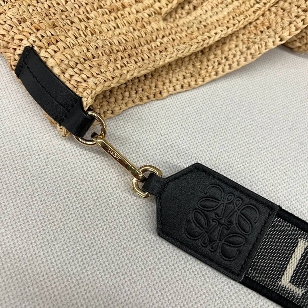 i1692944556_5889_4-1