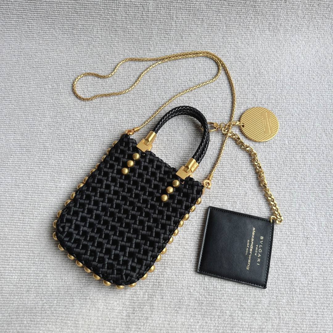 i1693560472_3884_1-1