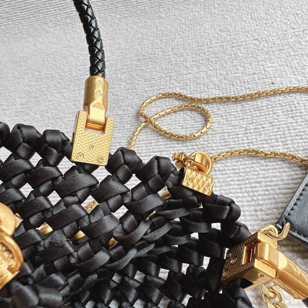 i1693560472_7455_8-1