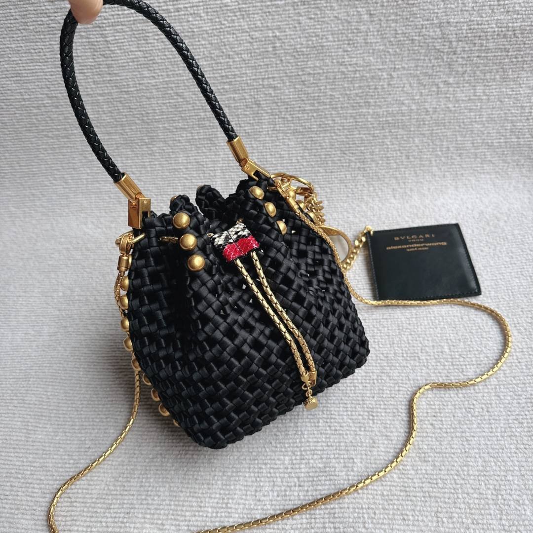 i1693638703_1325_2-1