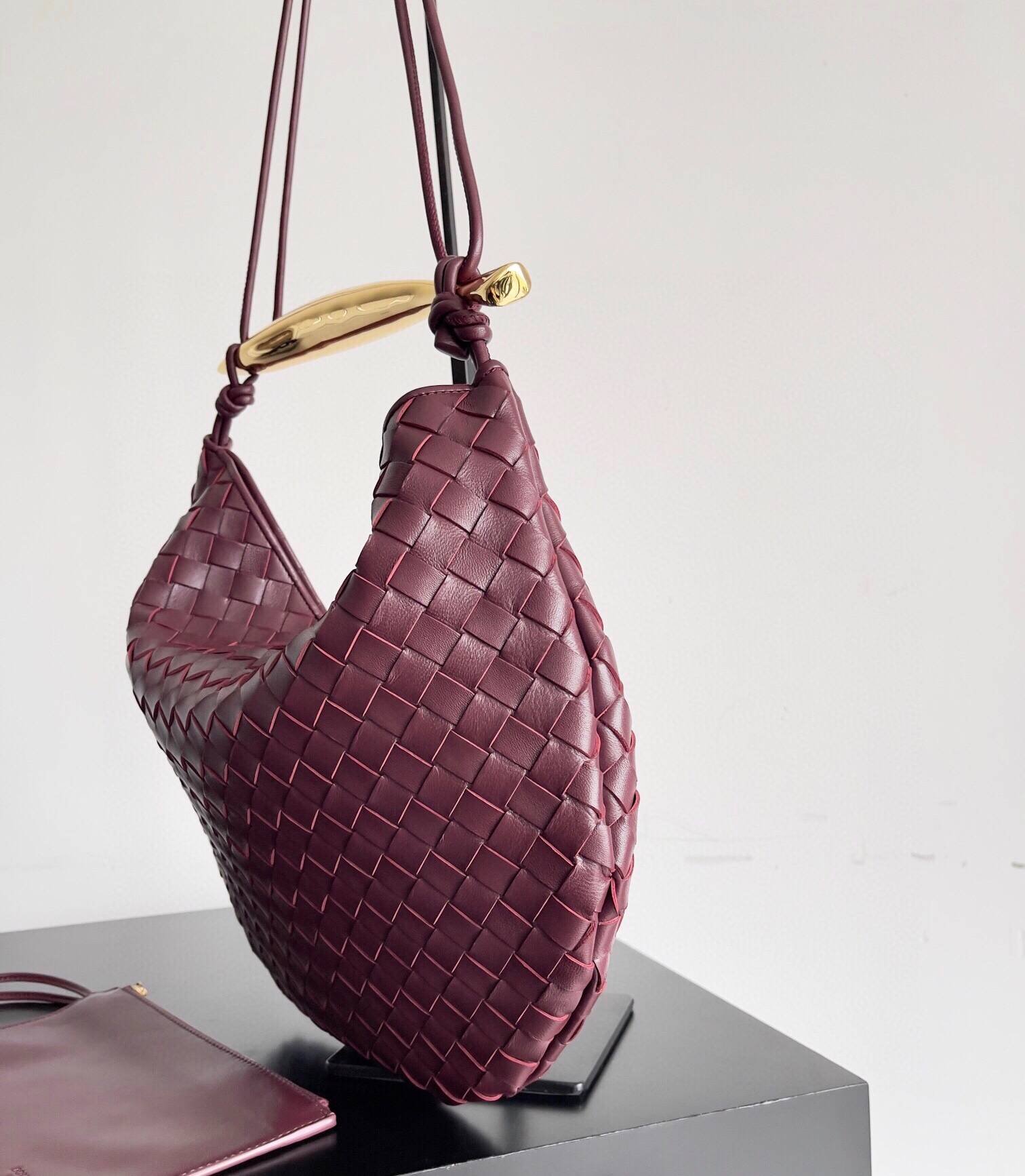 i1693899932_3407_1-1