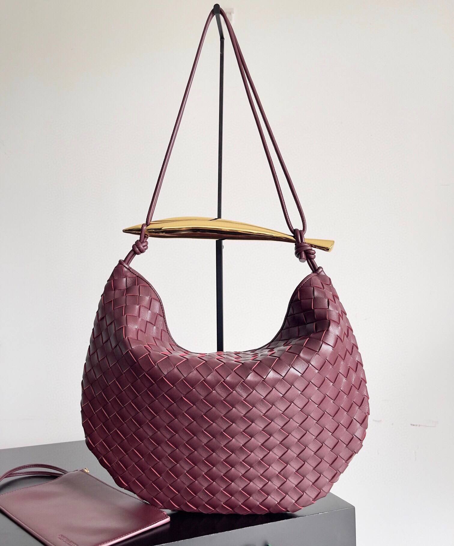 i1693899932_7208_0-1