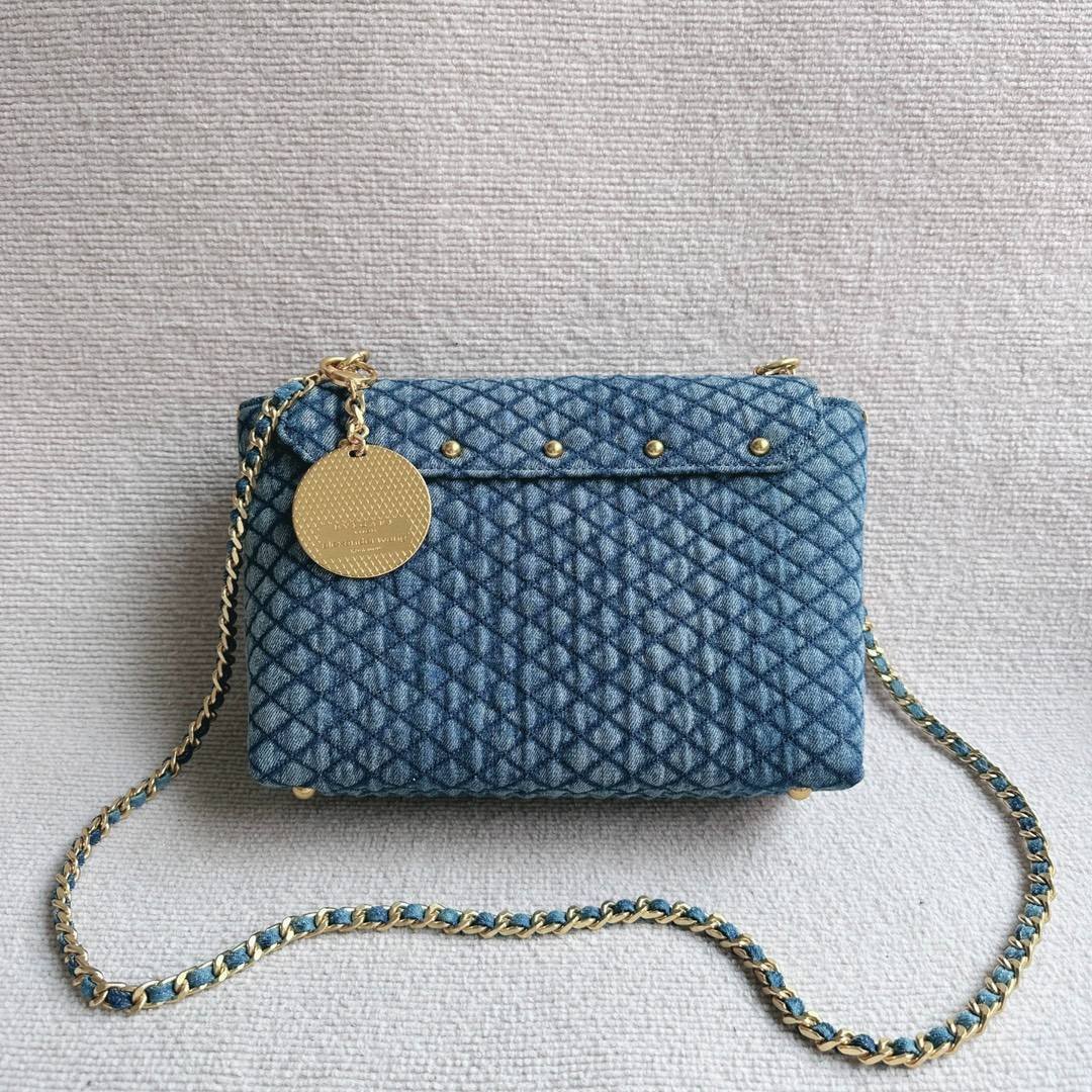 i1695377766_8221_1-1 i1695377766_8221_1-1