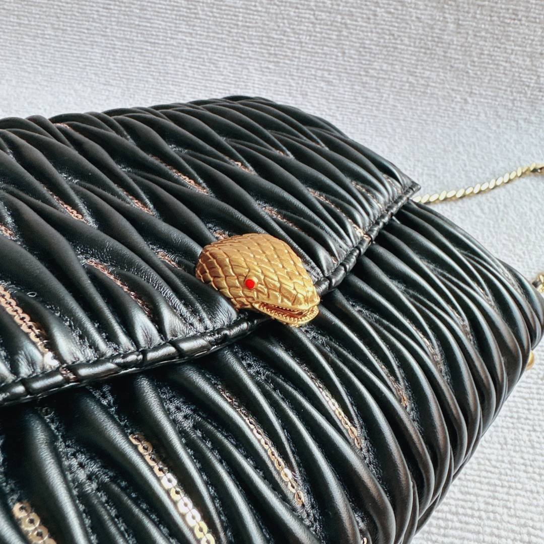 i1695728802_2440_4-1 i1695728802_2440_4-1