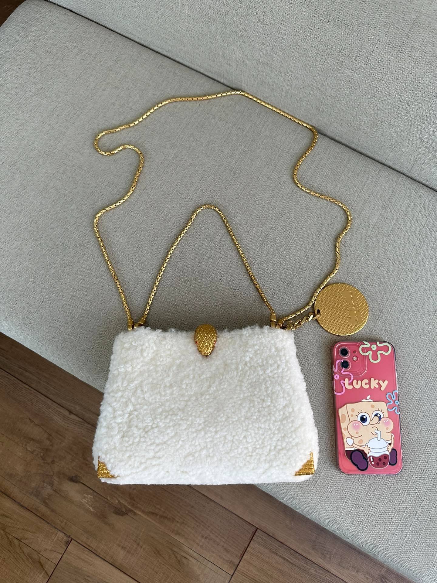 i1698871952_4075_4-1