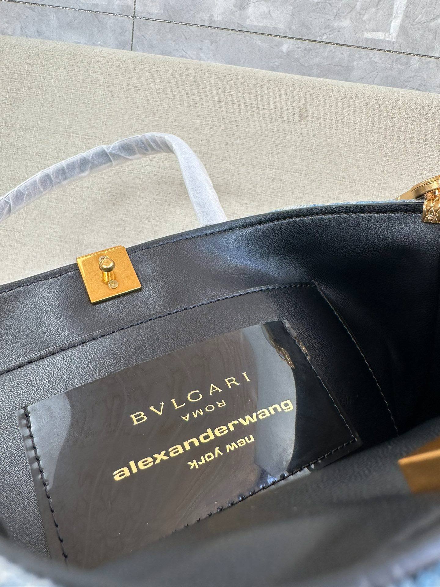 i1698872186_327_8-1 i1698872186_327_8-1