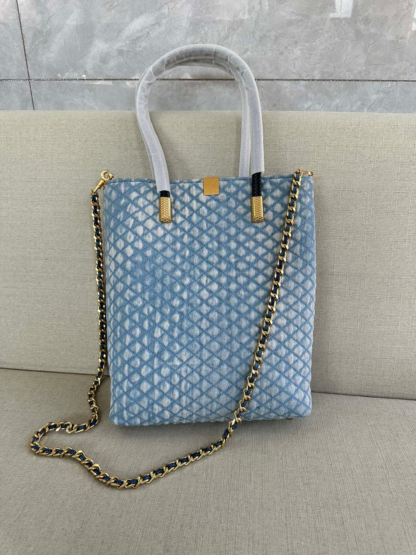 i1698872186_6711_1-1 i1698872186_6711_1-1