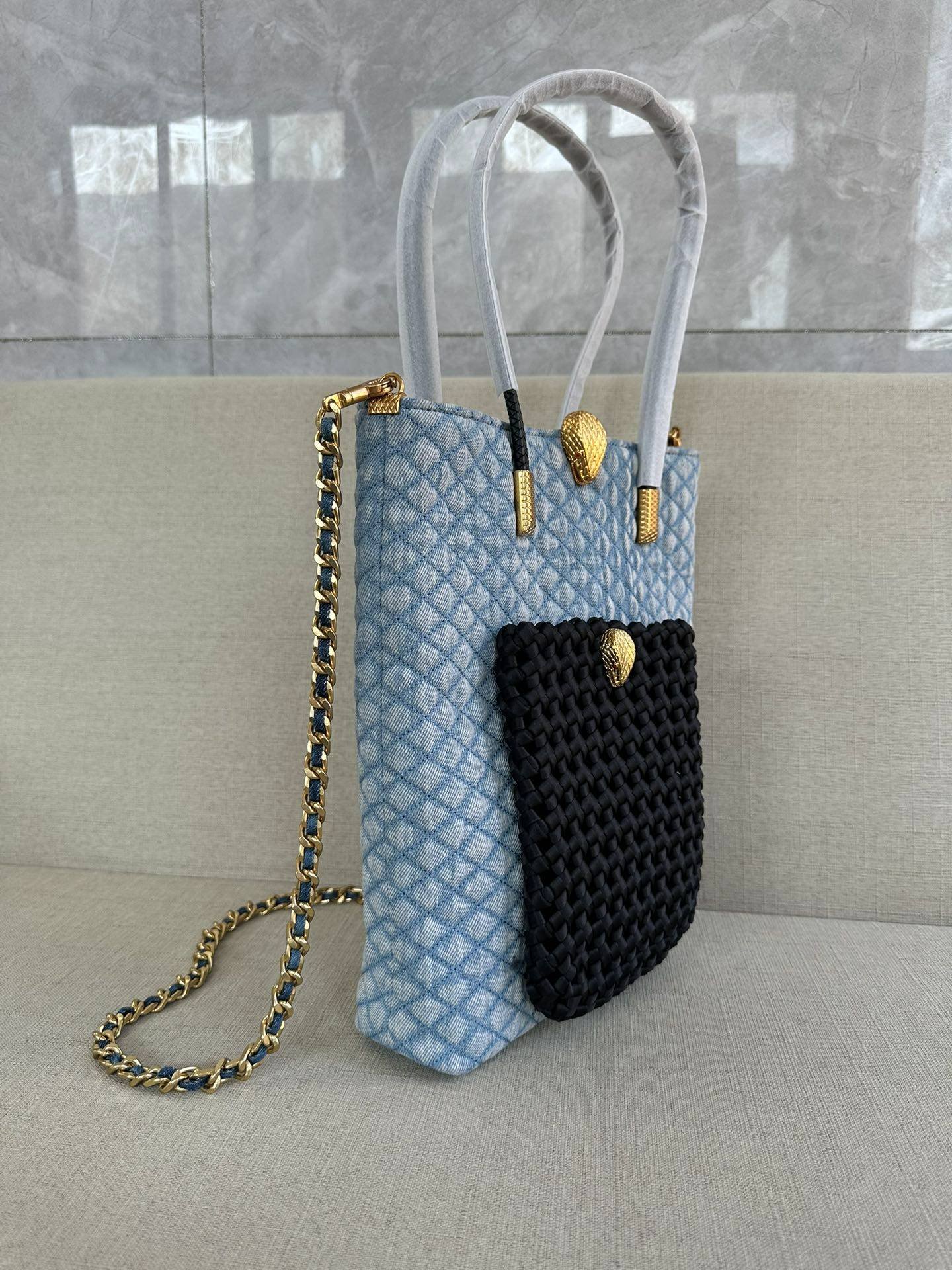 i1698872186_8557_2-1 i1698872186_8557_2-1