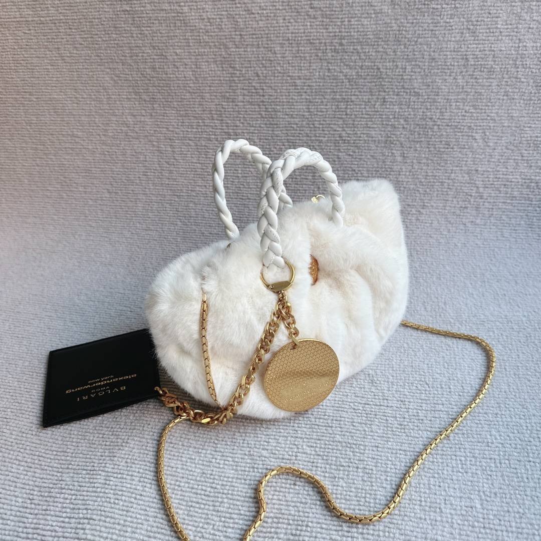 i1700469686_2720_2-1