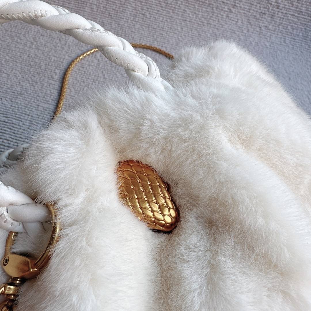 i1700469686_9012_6-1