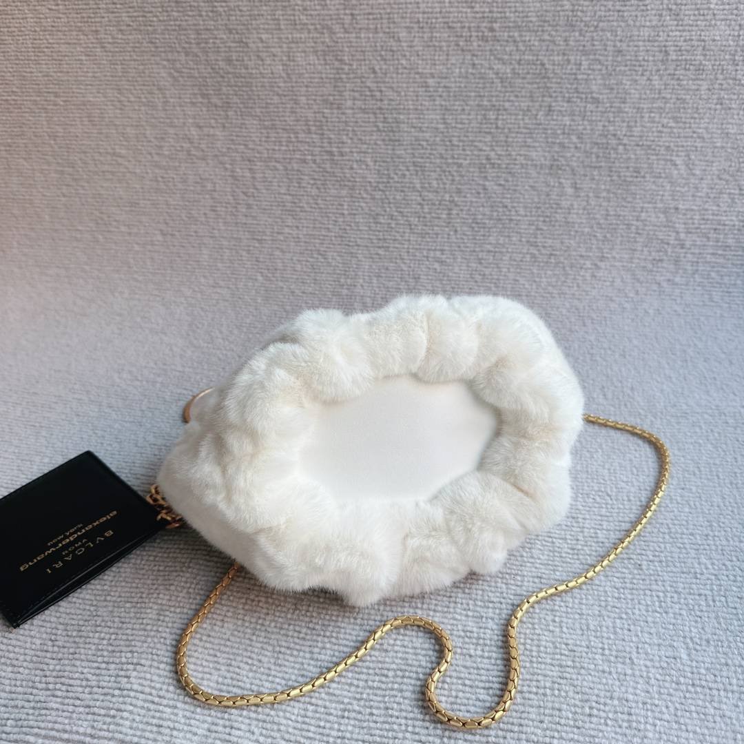 i1700469686_9956_4-1