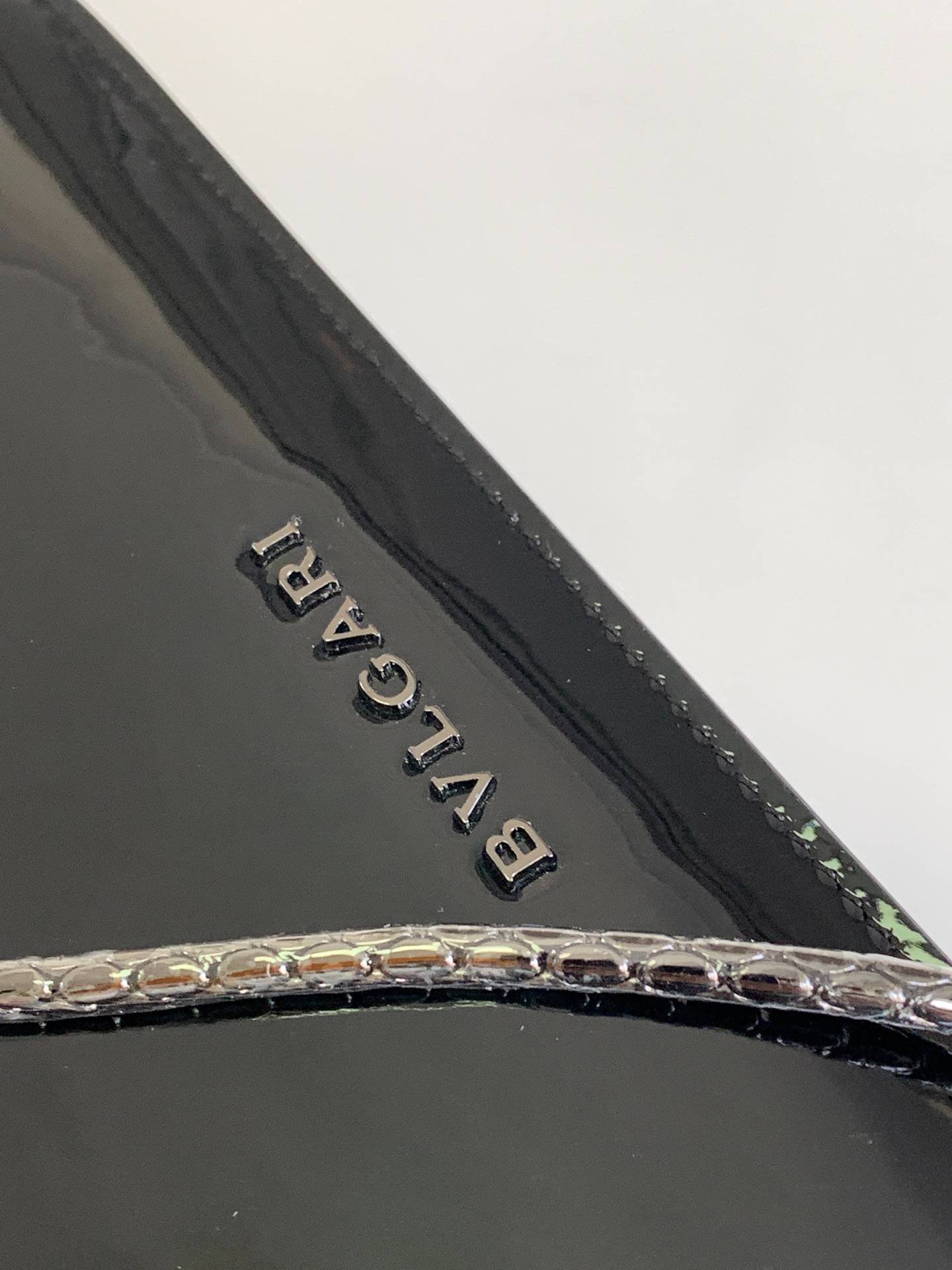 i1700813922_5269_1-1