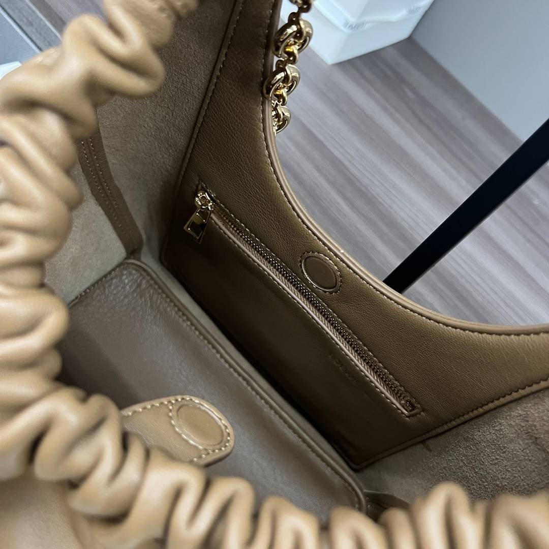 i1701282416_1371_0-1