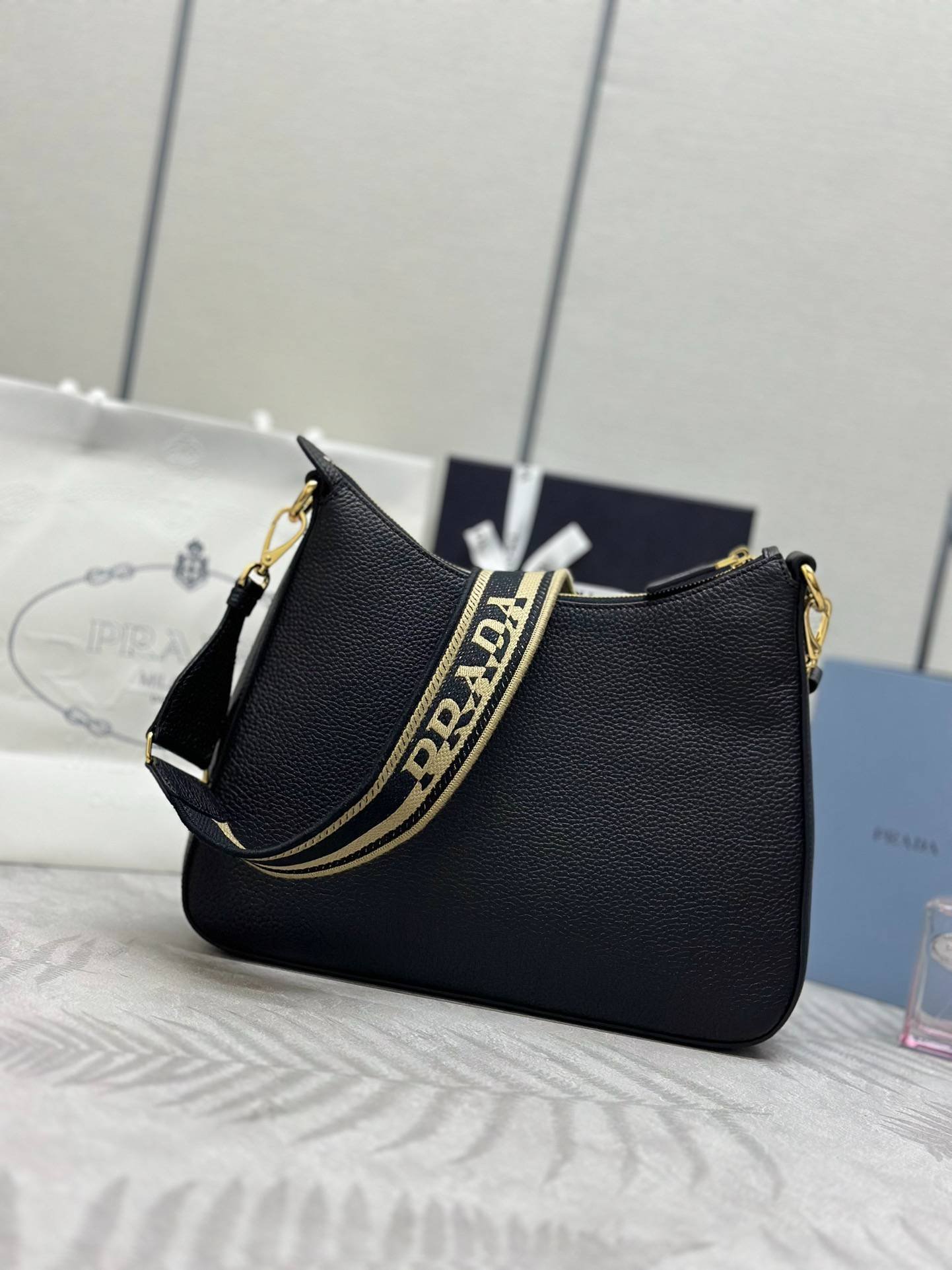 i1702103492_1298_1-1