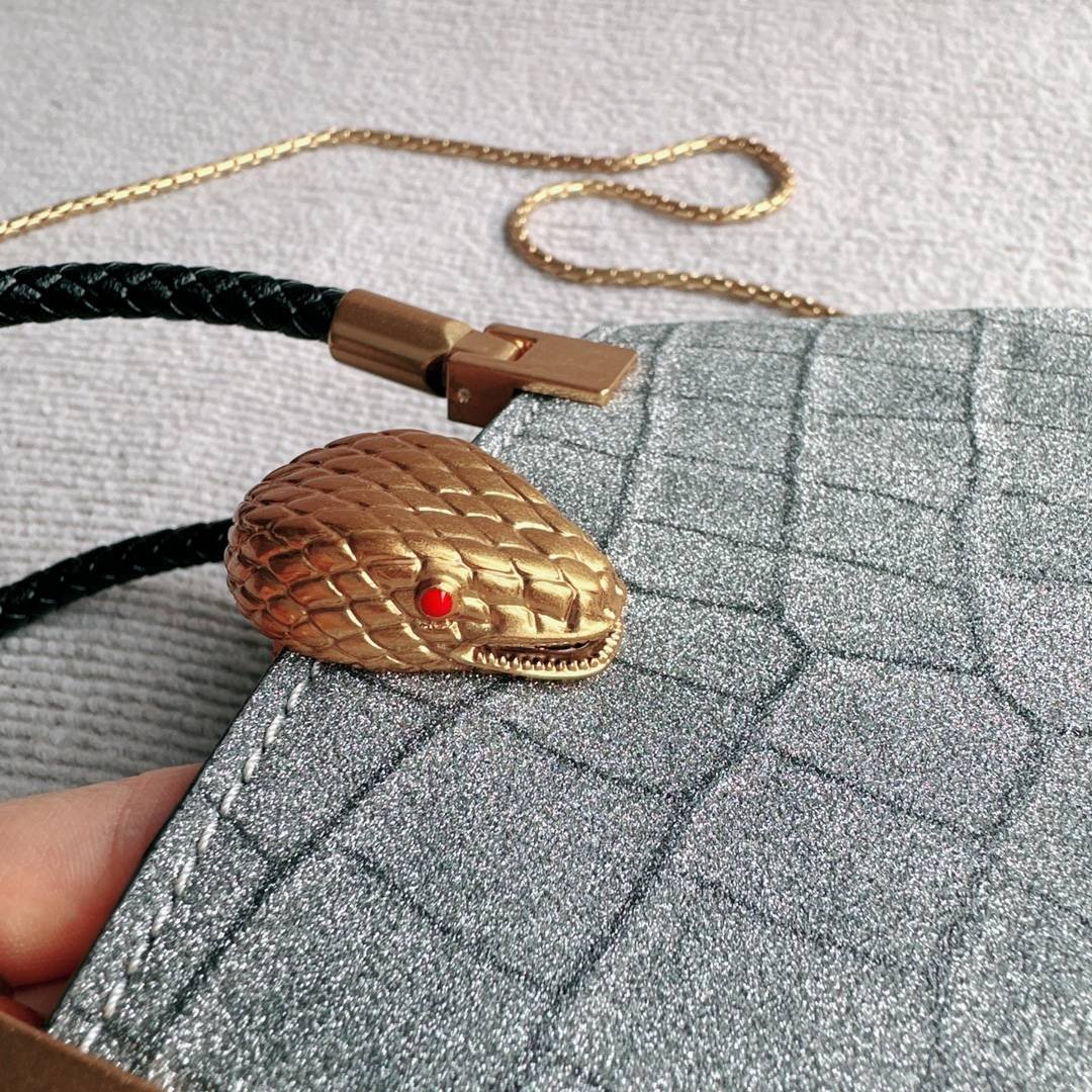 i1703345581_8909_0-1