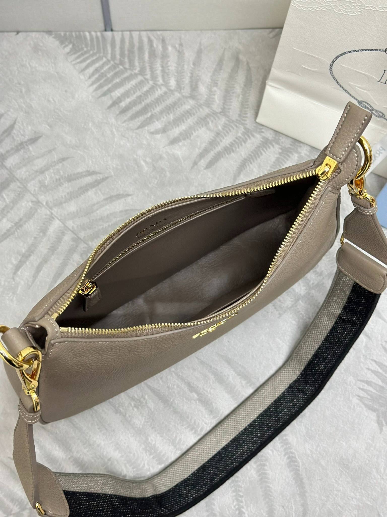 i1704028788_40_4-1 i1704028788_40_4-1