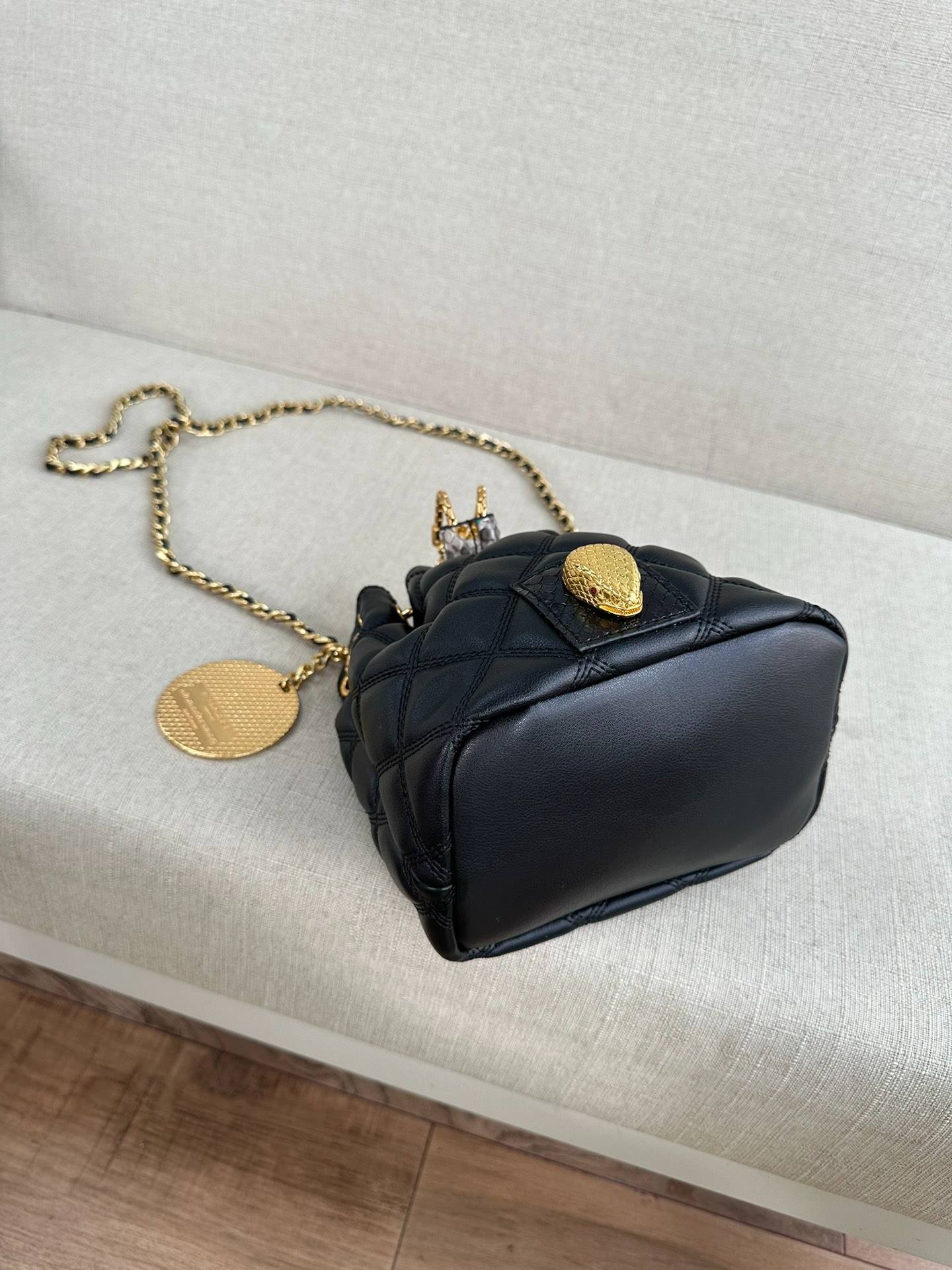 i1710756444_7779_7-1