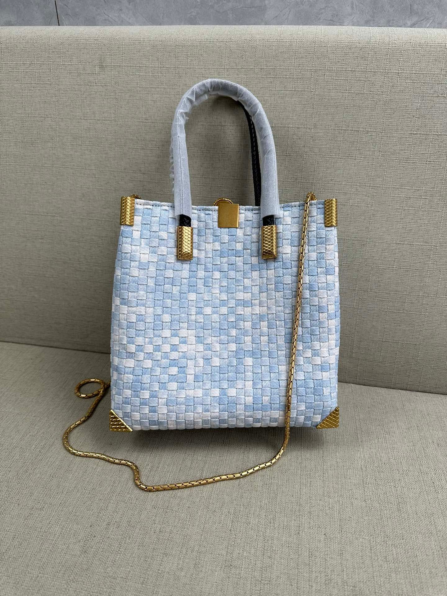 i1710757574_6215_1-1