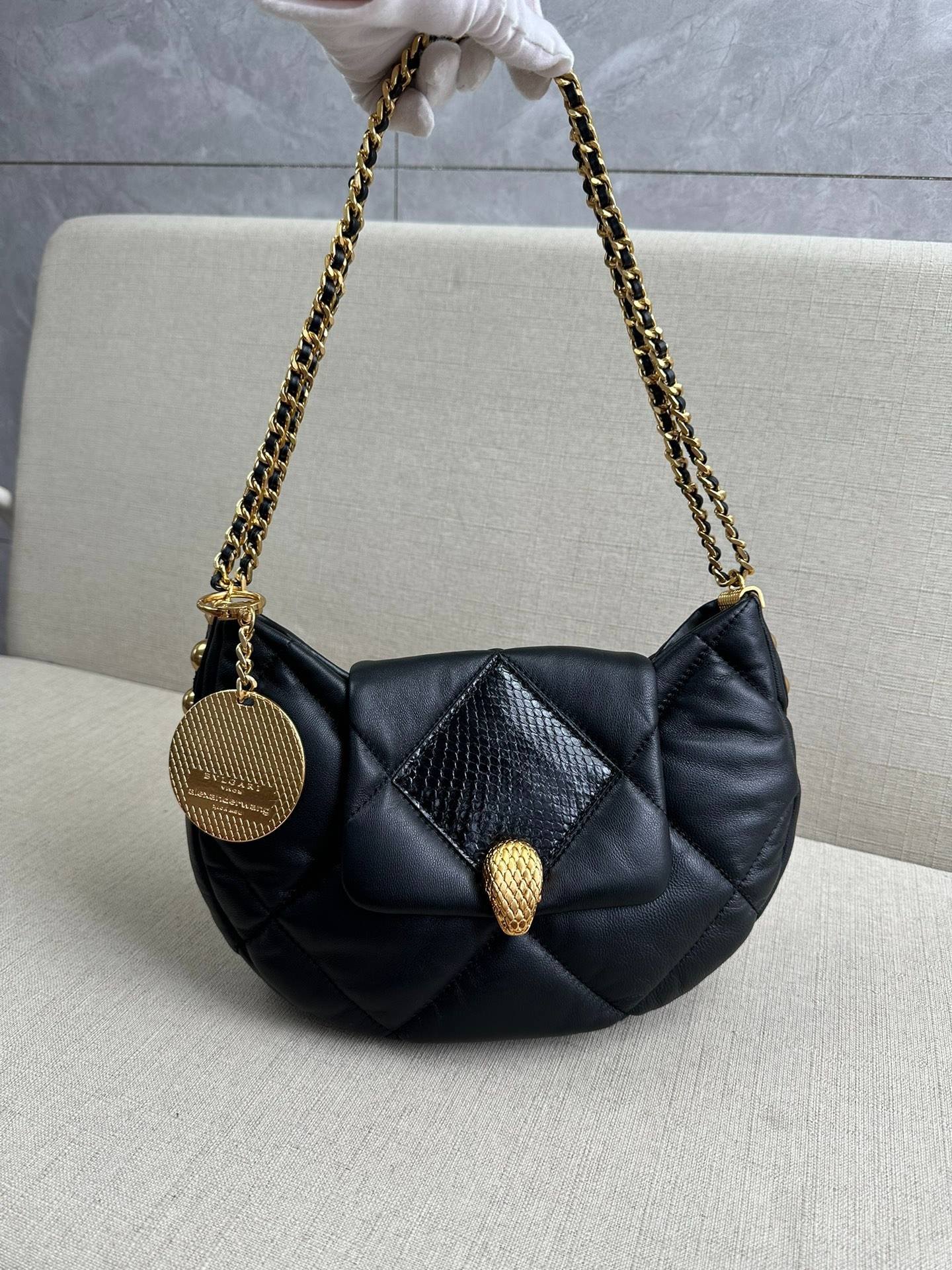 i1710757766_5889_0-1