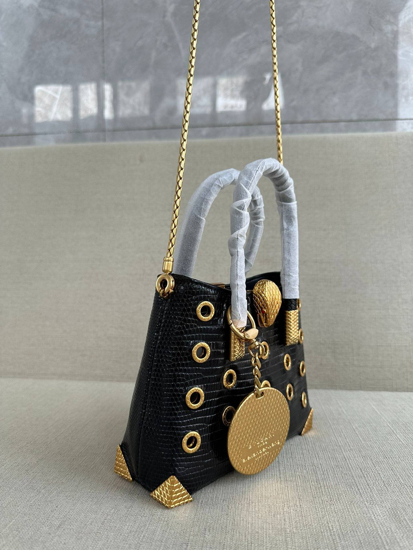 i1712843005_8980_4-1 i1712843005_8980_4-1