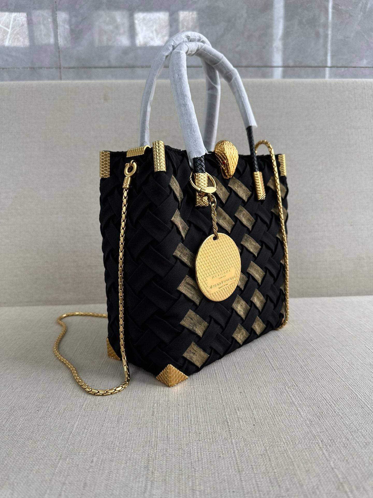 i1712843125_9308_3-1