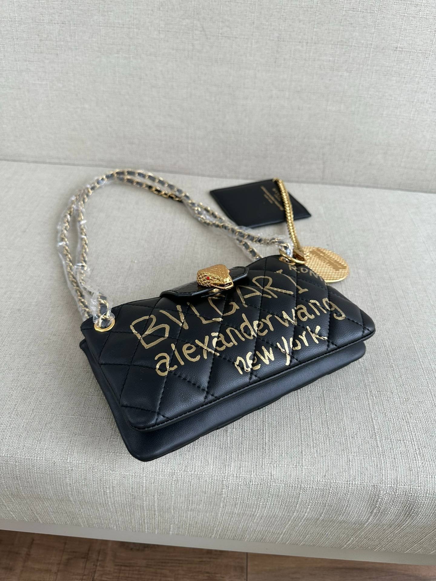 i1712843791_1938_0-1 i1712843791_1938_0-1