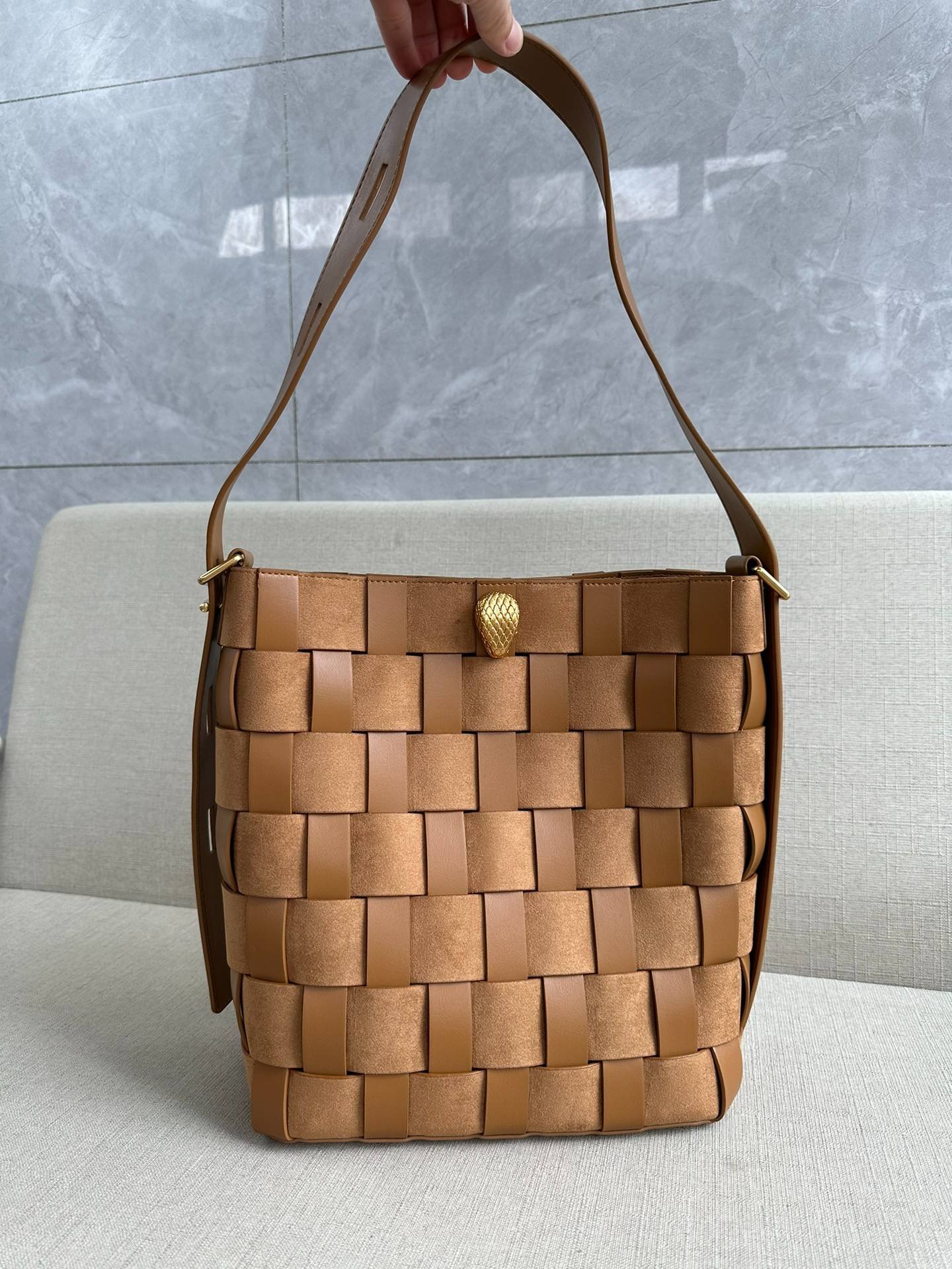 i1716041971_8666_0-1