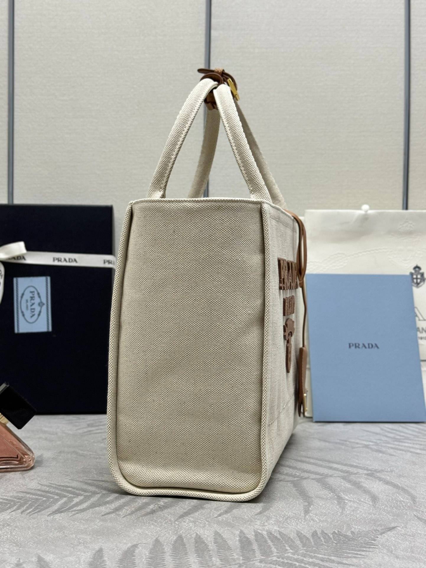 i1719600895_7_2-1 i1719600895_7_2-1