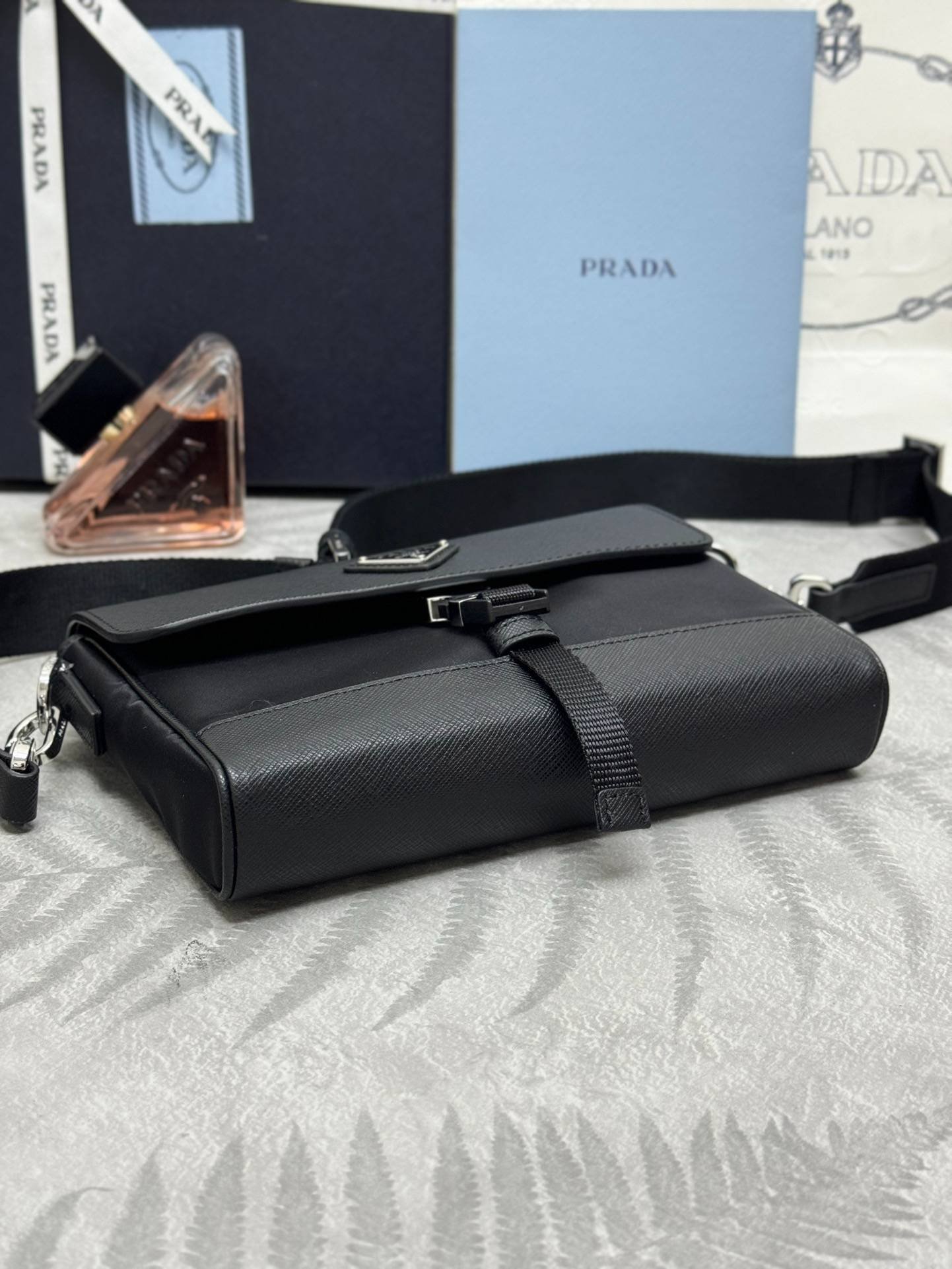 i1721711779_4103_3-1