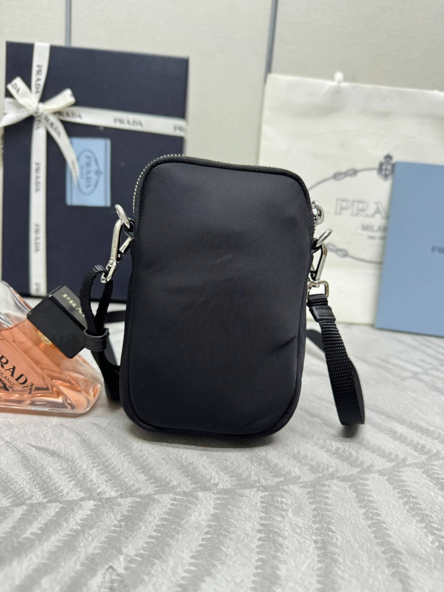 i1722229661_9354_2-1