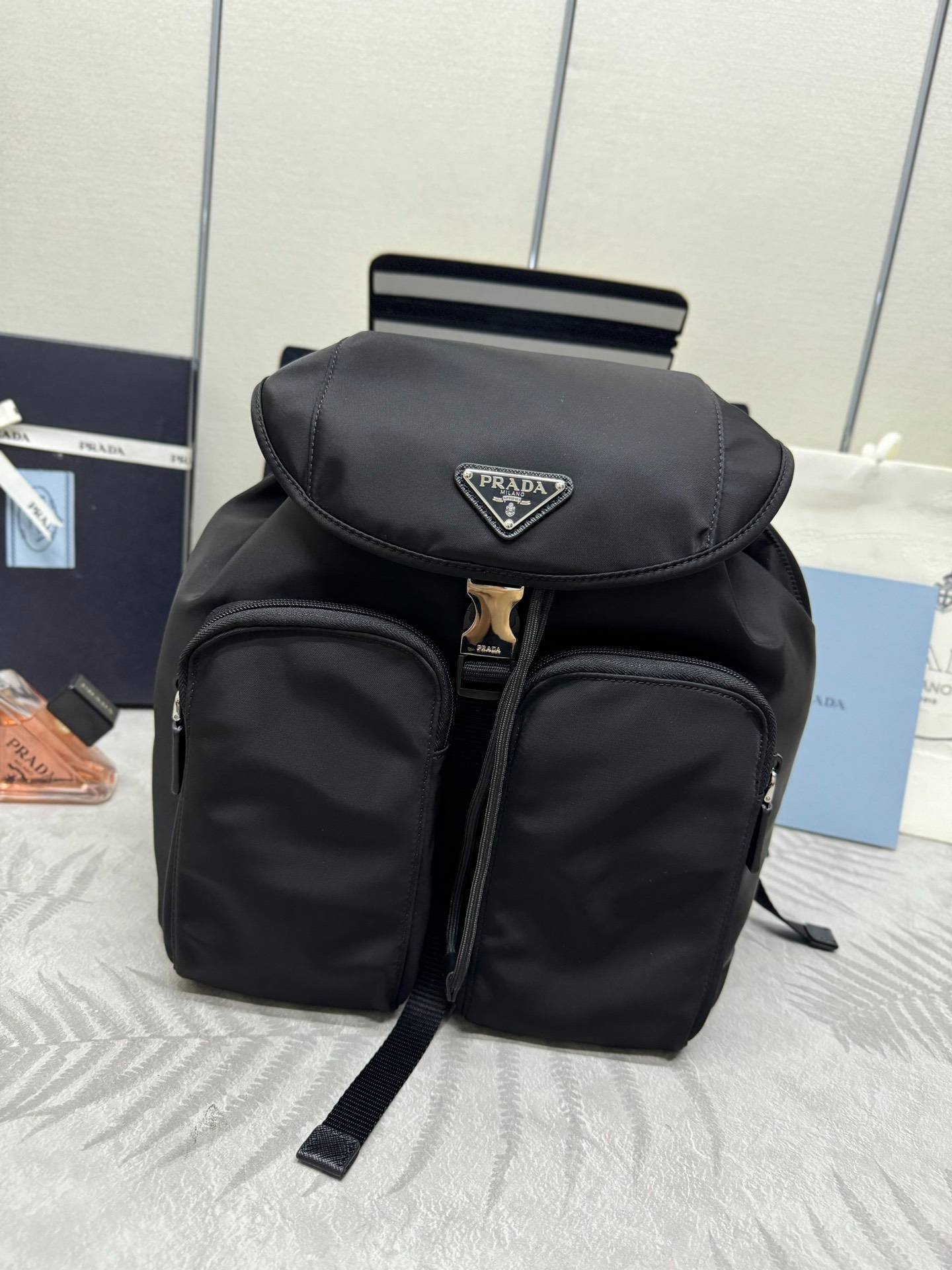 i1722230177_1316_1-1