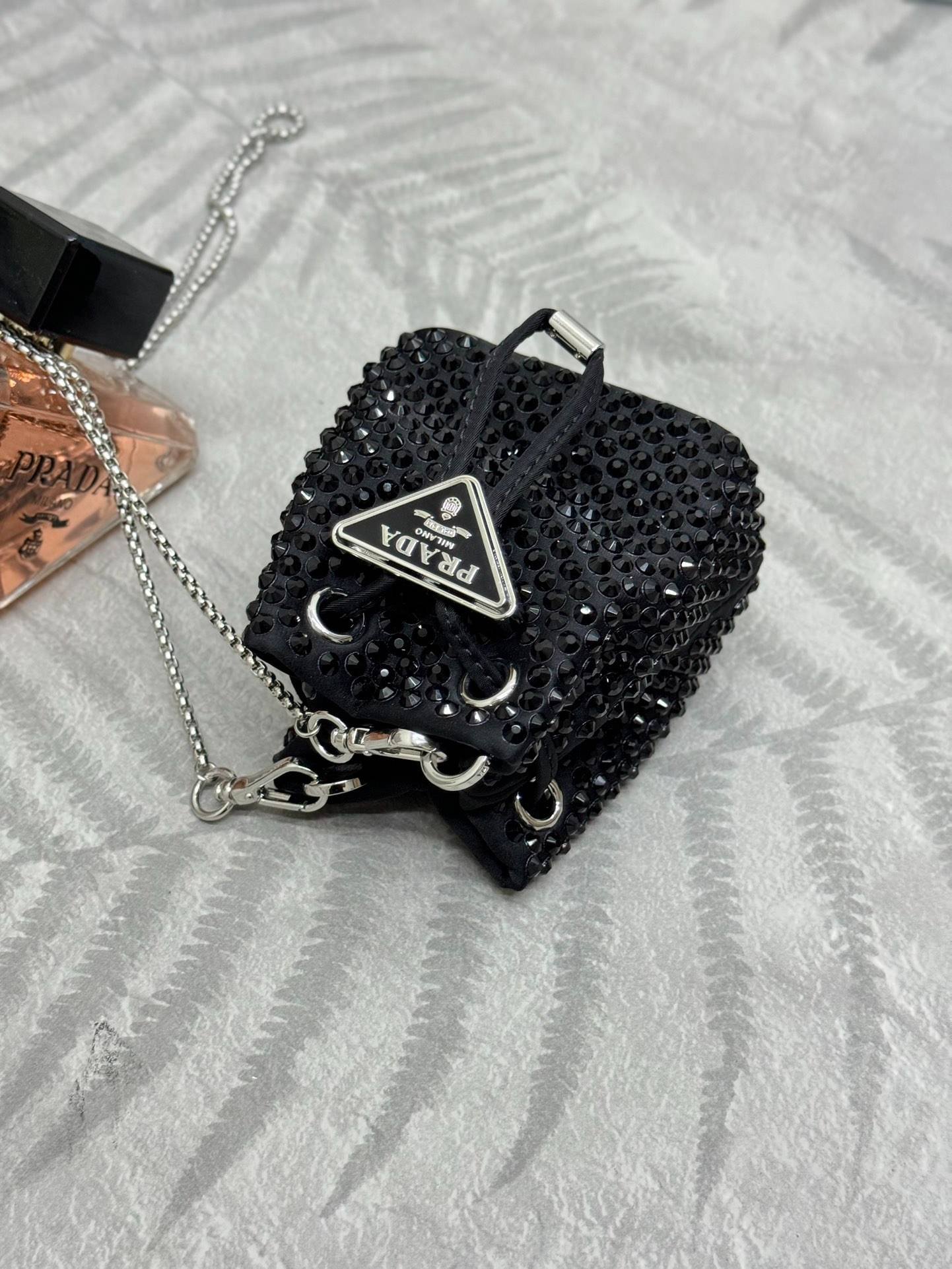 i1722533282_8742_4-1