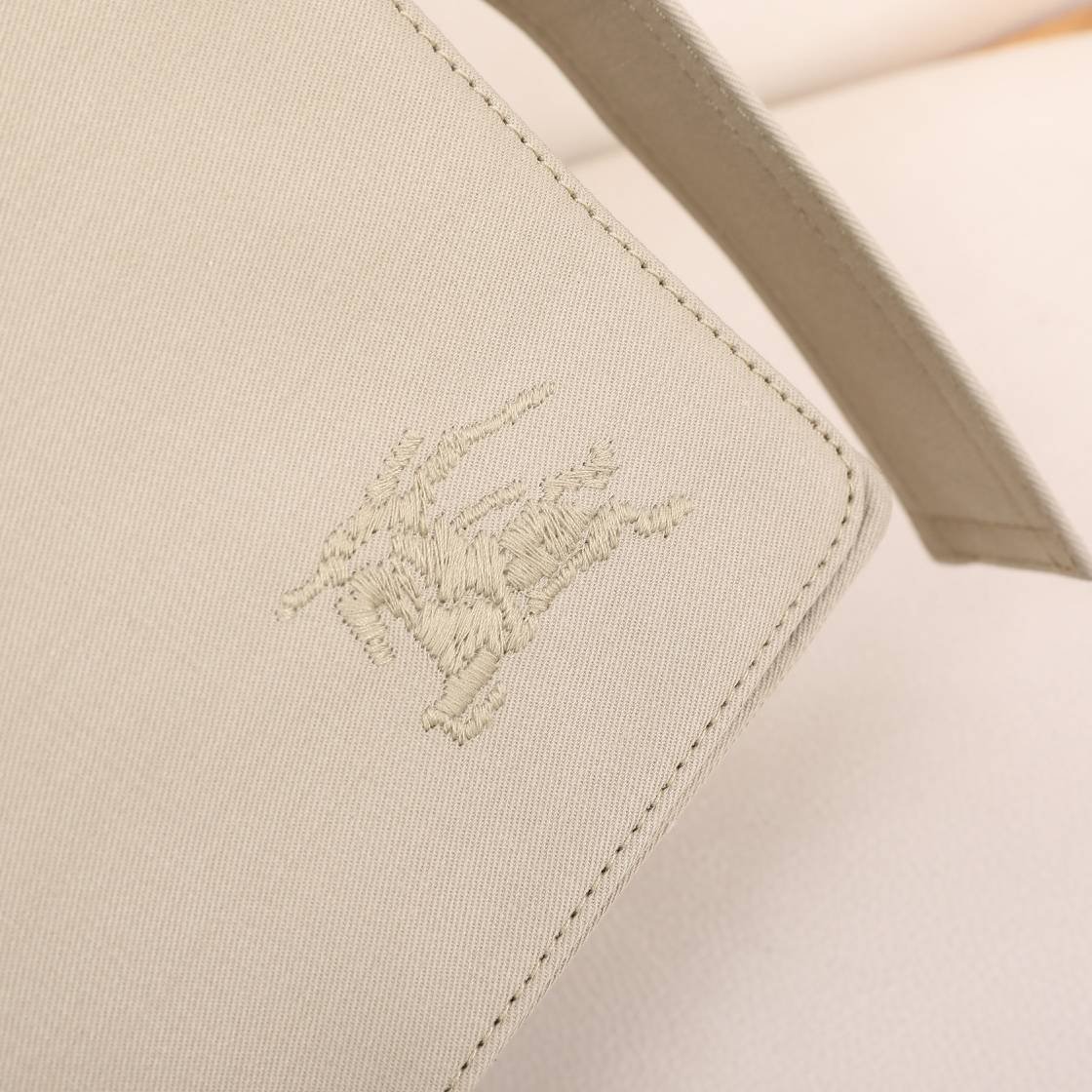 i1722831719_2384_0-1