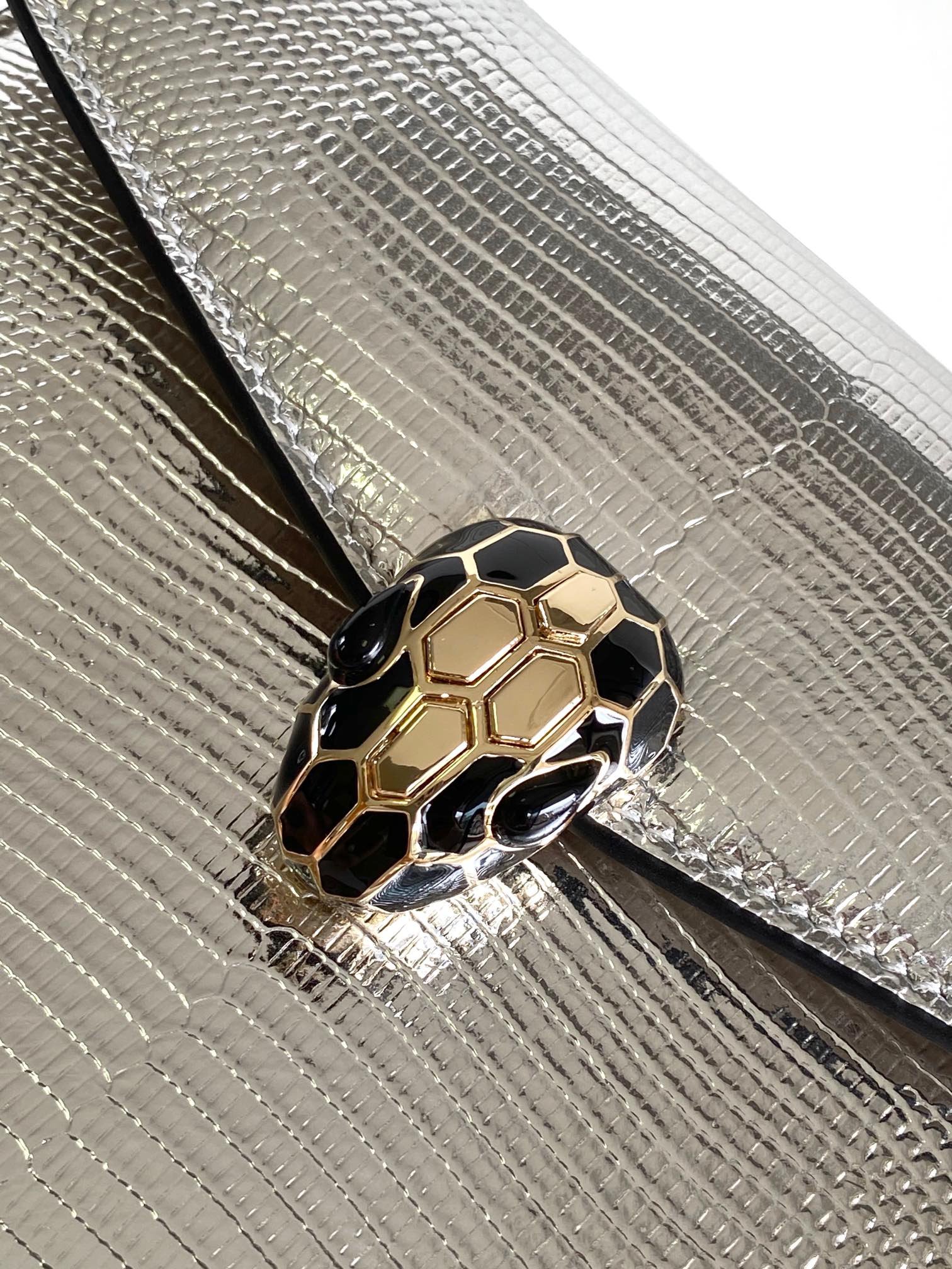 i1723709902_4793_1-1