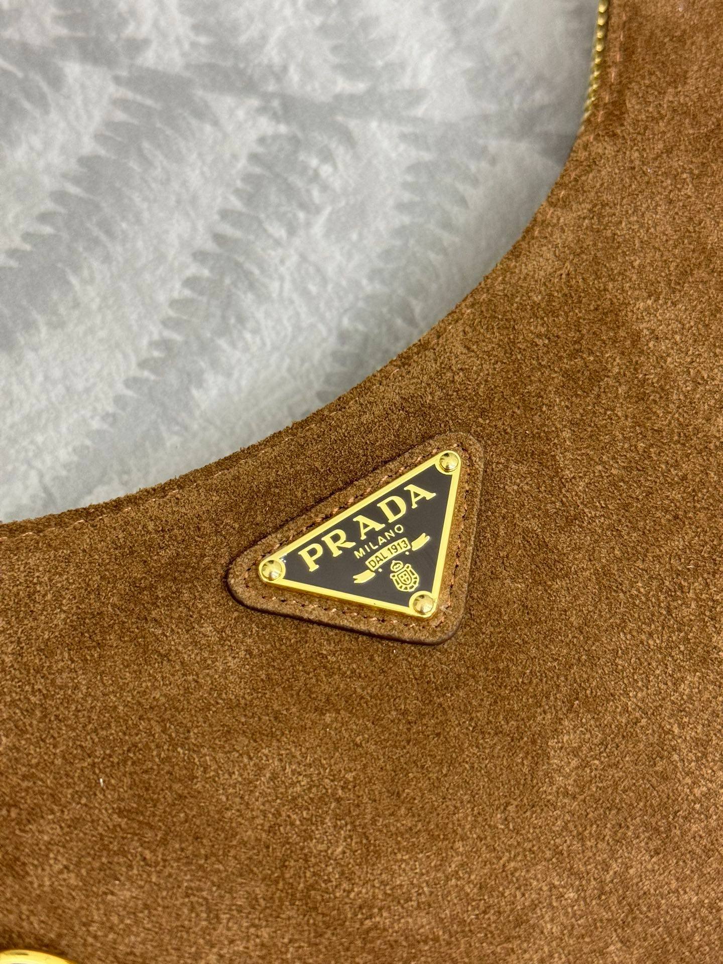 i1723745742_9418_6-1