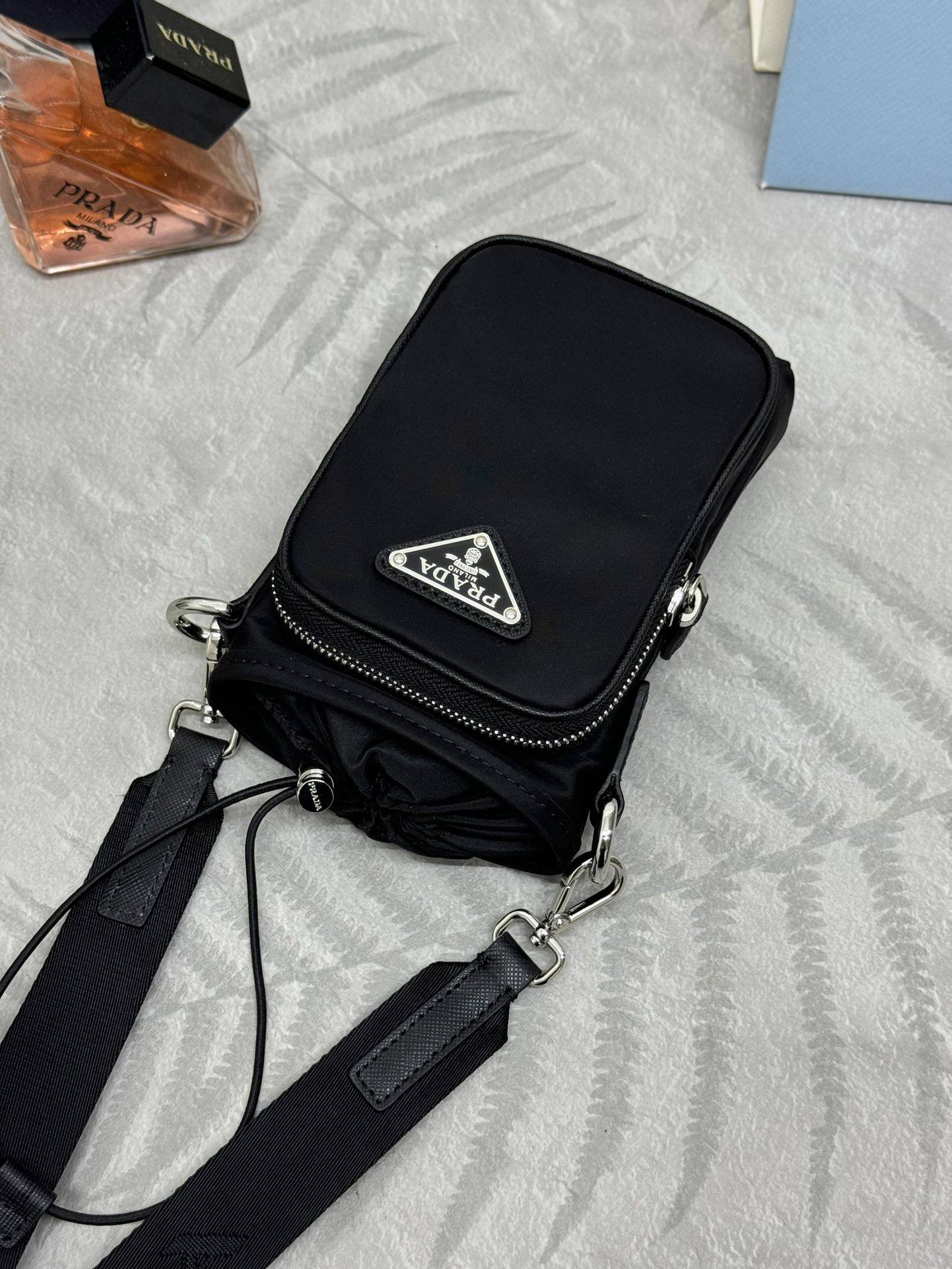 i1727462710_2639_4-1