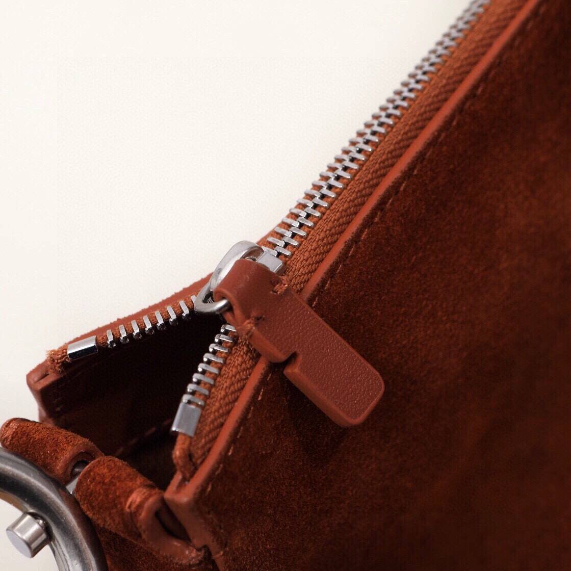 i1728622339_3200_7-1