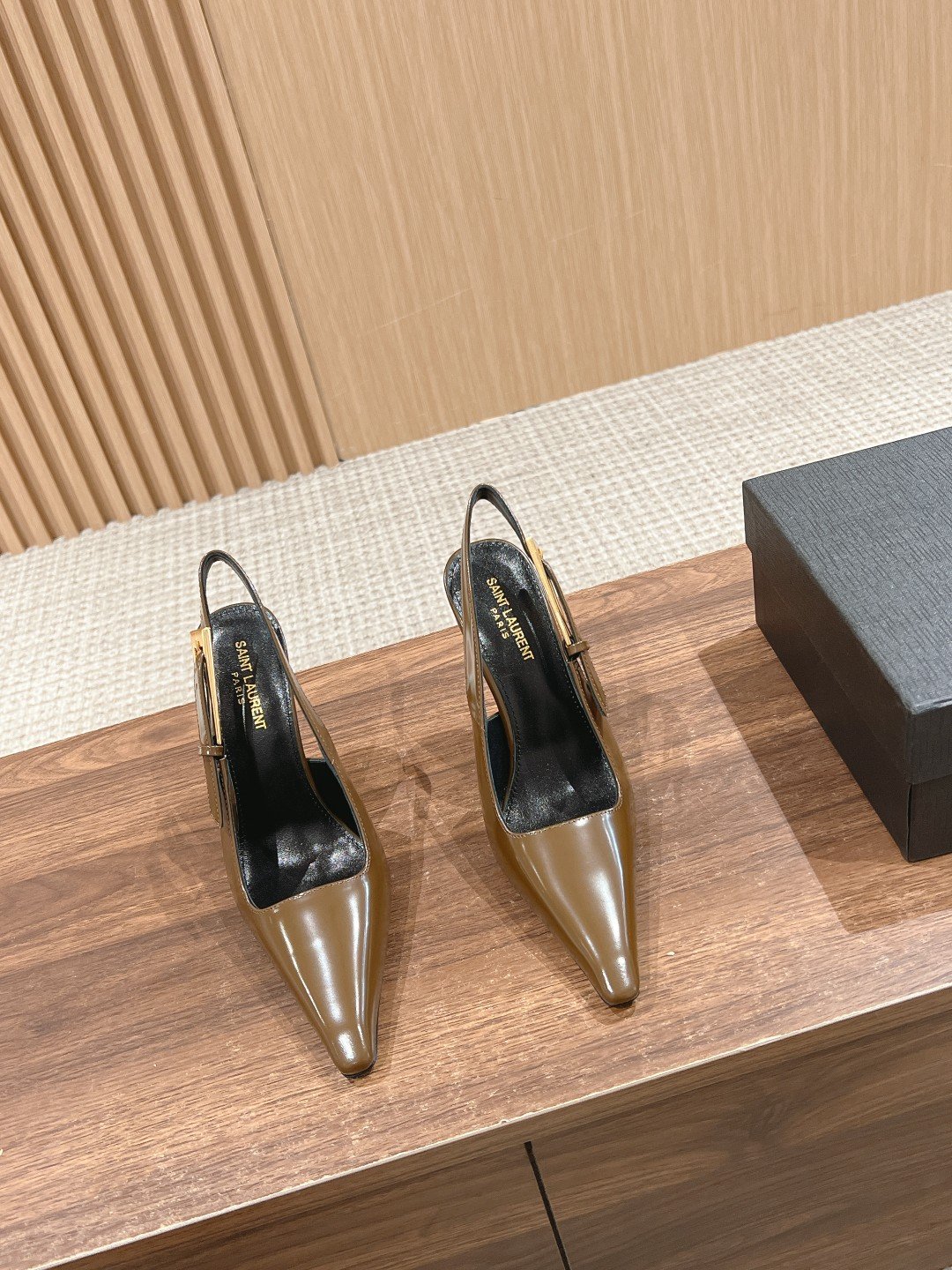 a1701788242613_0750-1