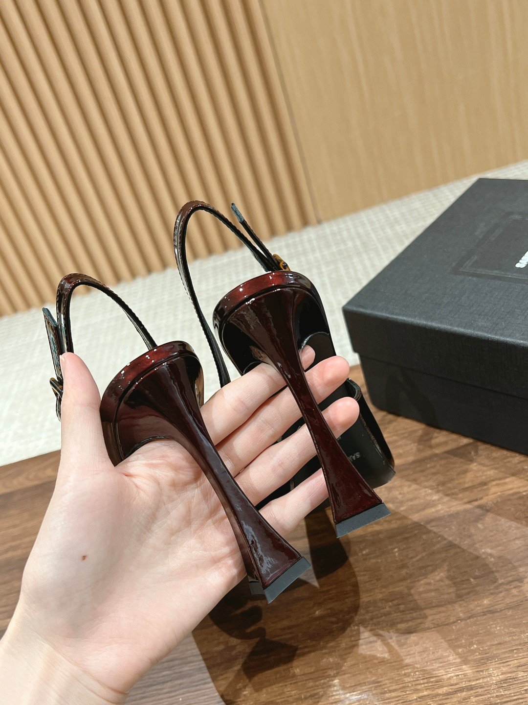 a1702758364551_7781-1