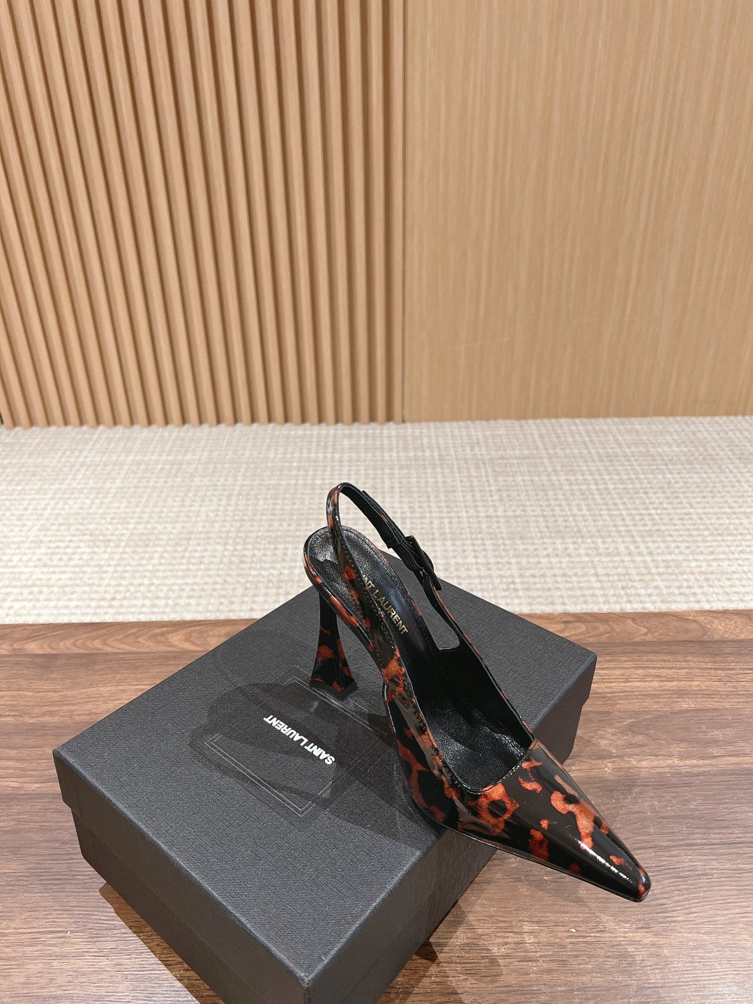 a1702758425379_7271-1