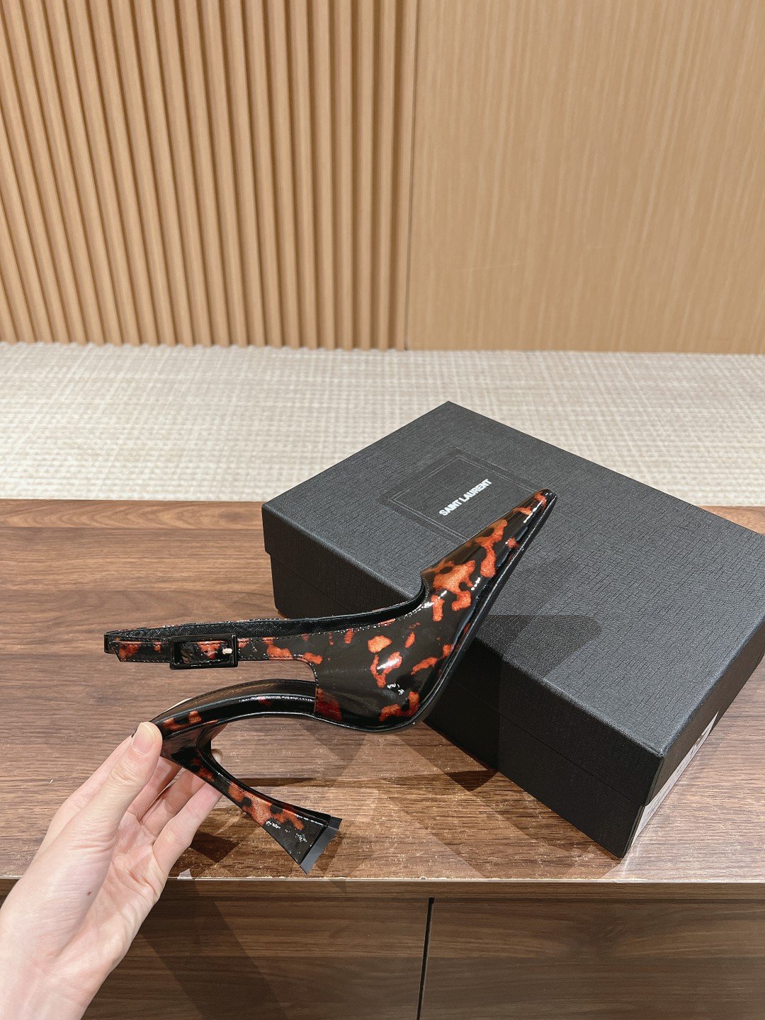 a1702758425827_8507-1