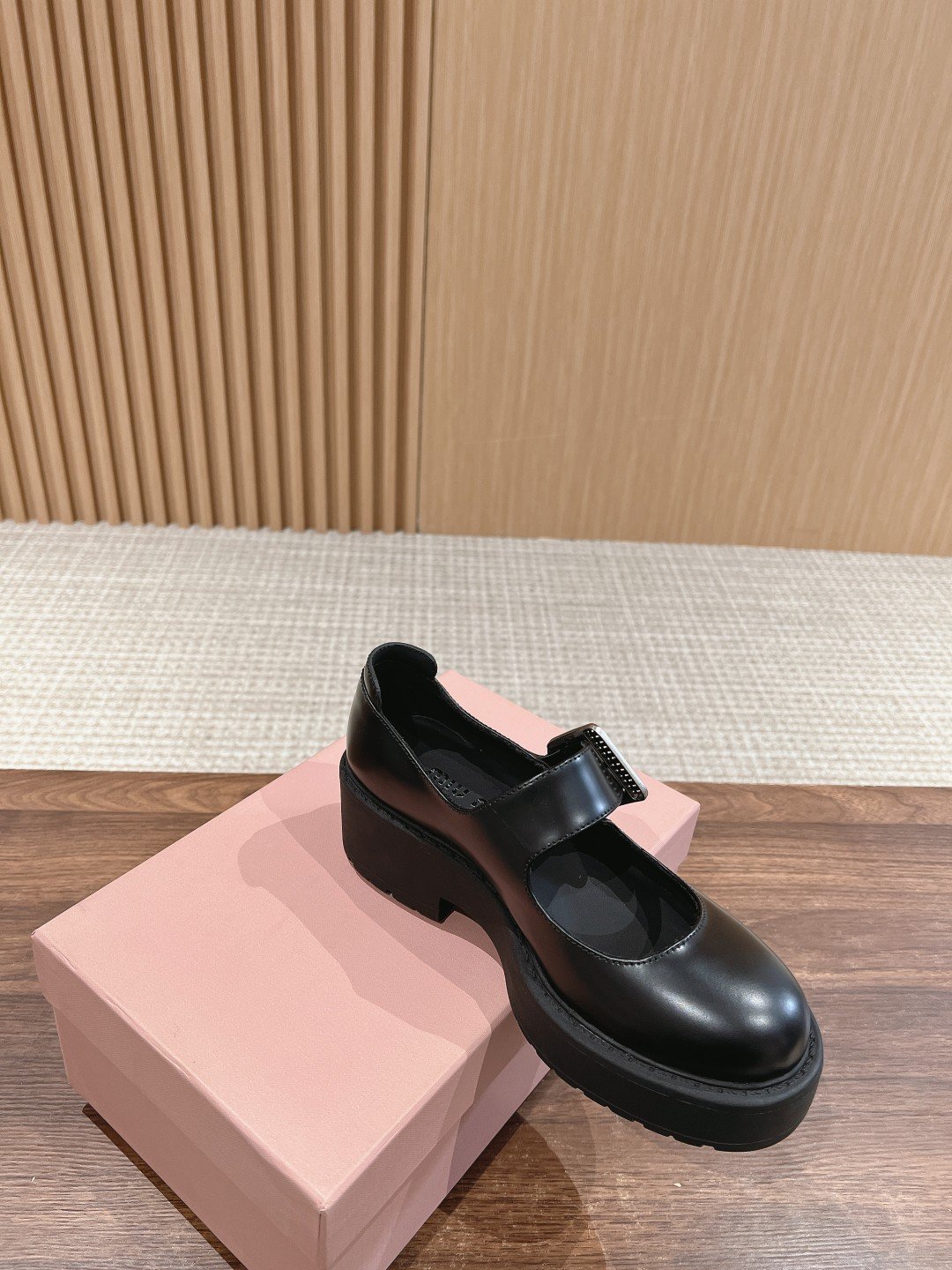 a1704538108823_5534-1 a1704538108823_5534-1