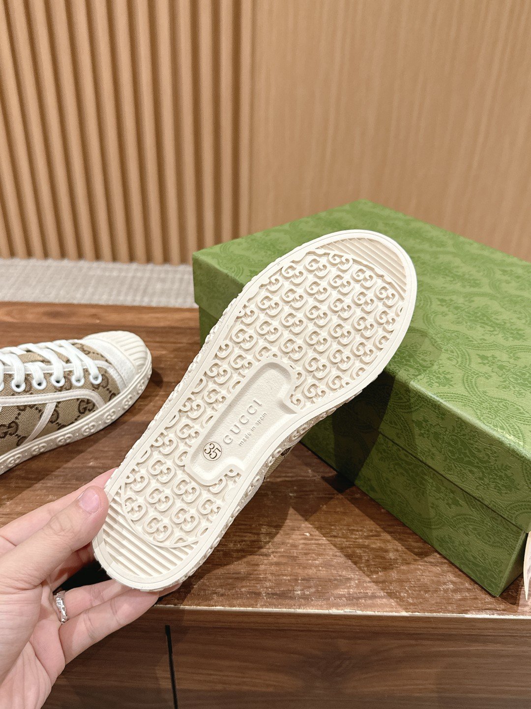 a1713936667381_0122-2