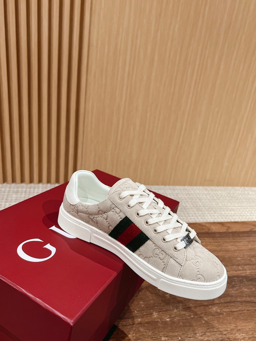 a1722852049575_0133-2