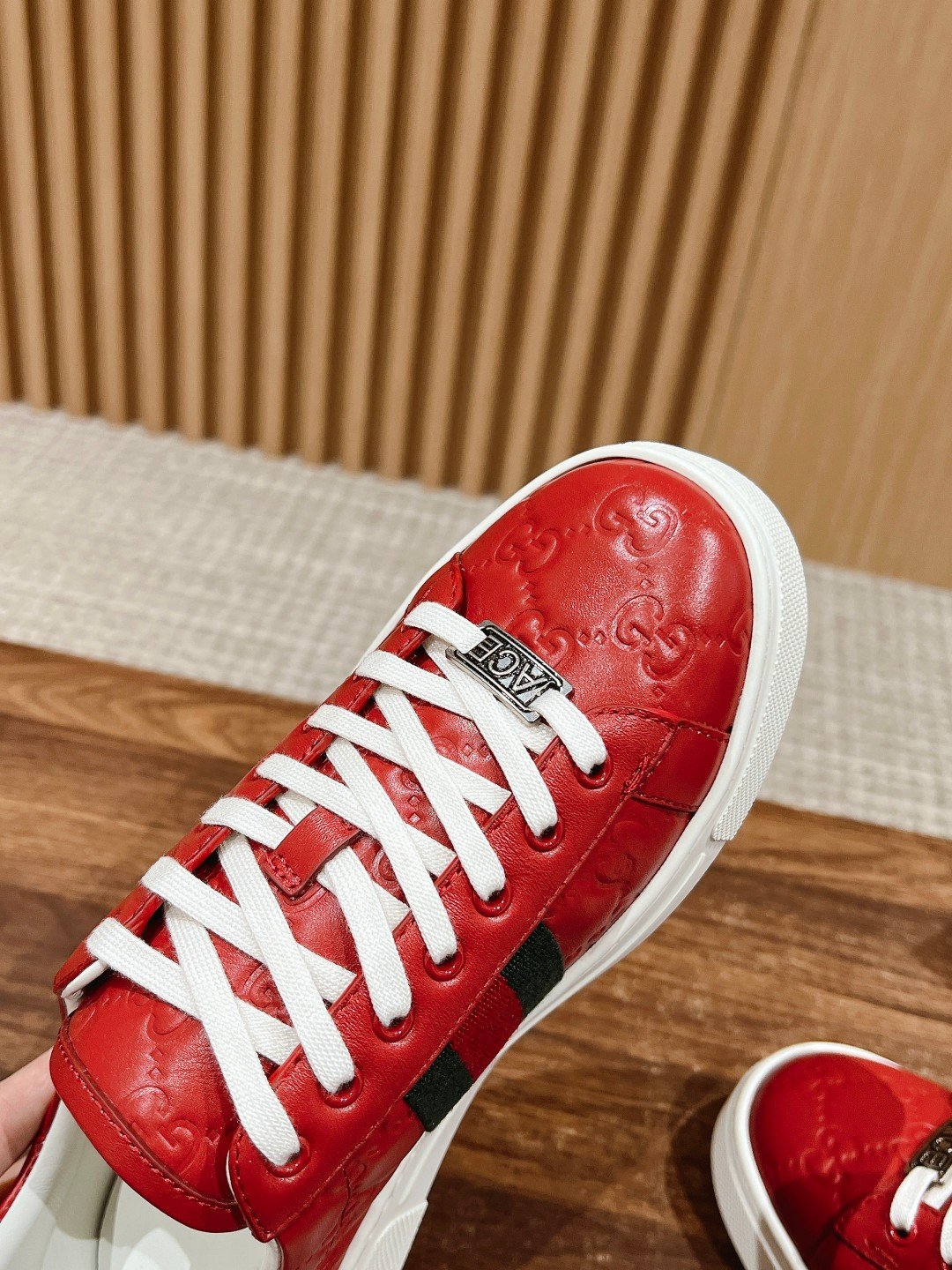 a1722852059120_0482-2