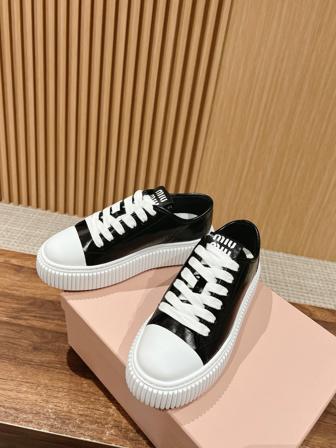 a1723363888100_8062-1