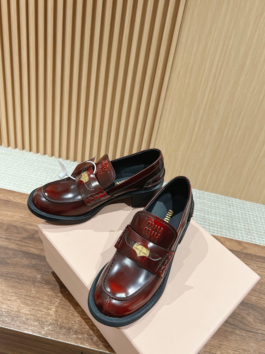 a1726037379557_1864-1