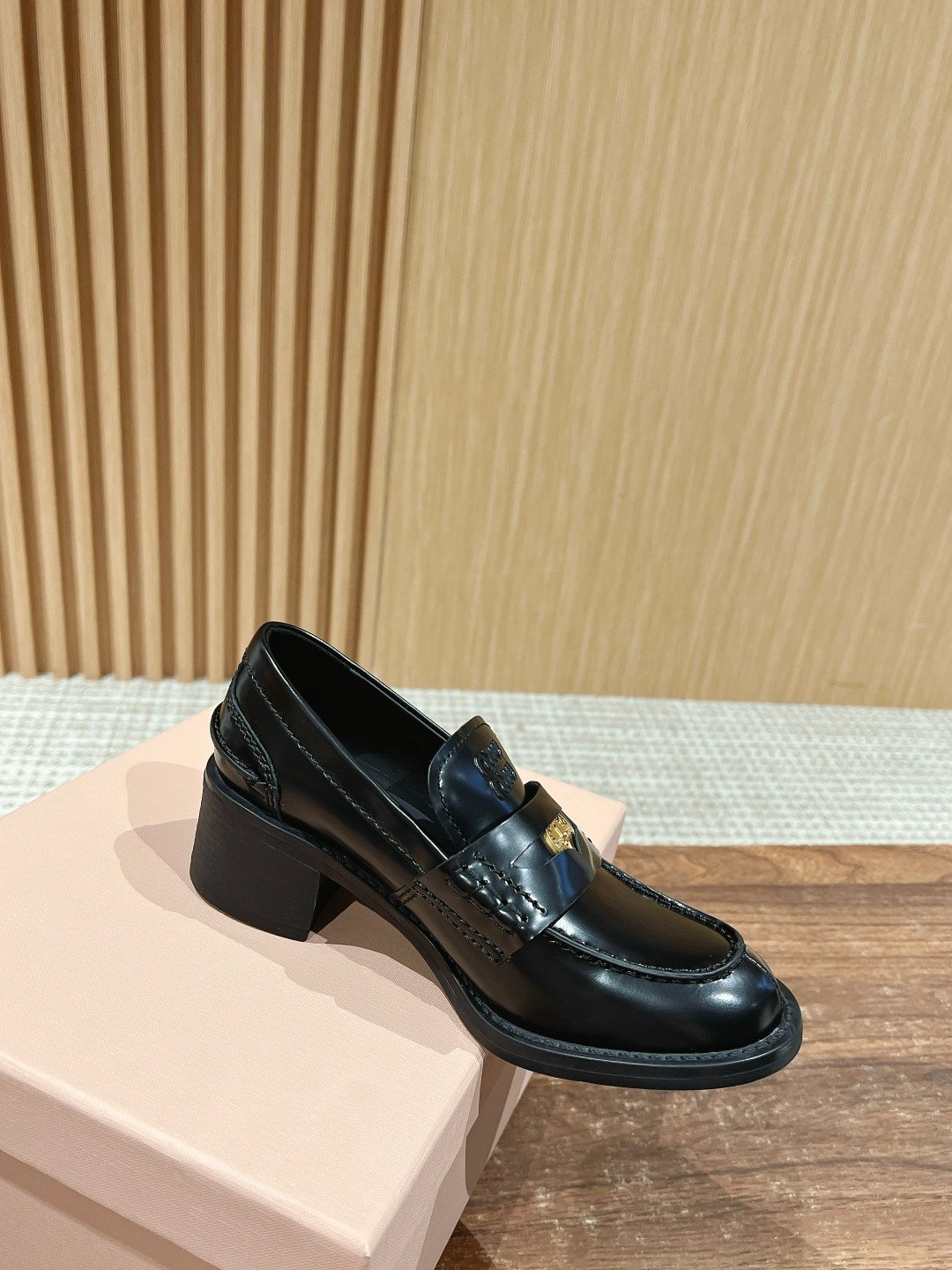 a1726037509144_0128-1