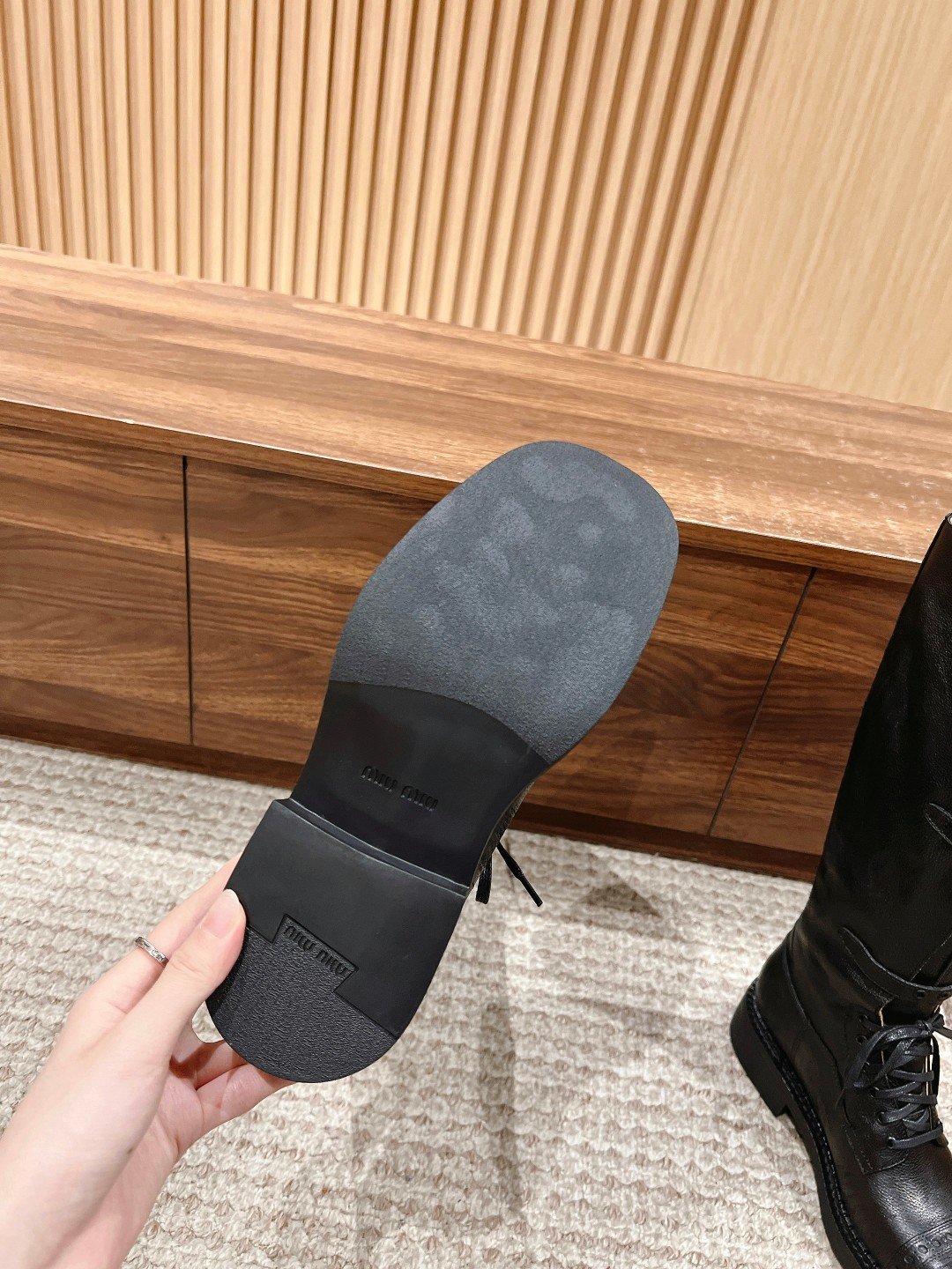 a1727278988209_4437-1