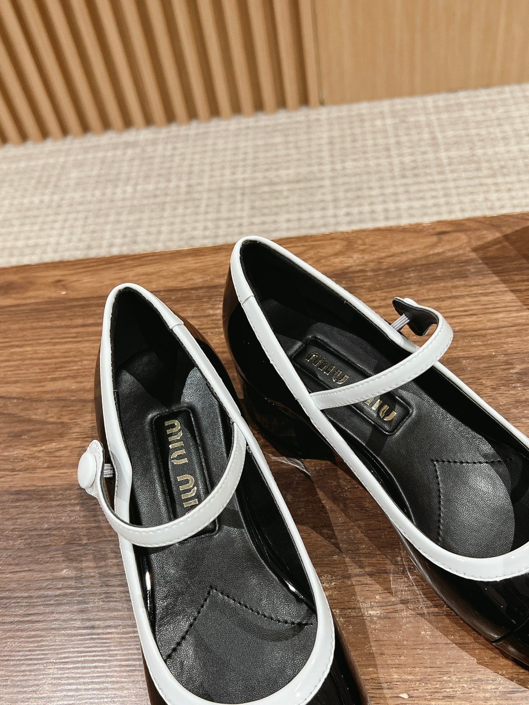 a1730707938416_5537-1